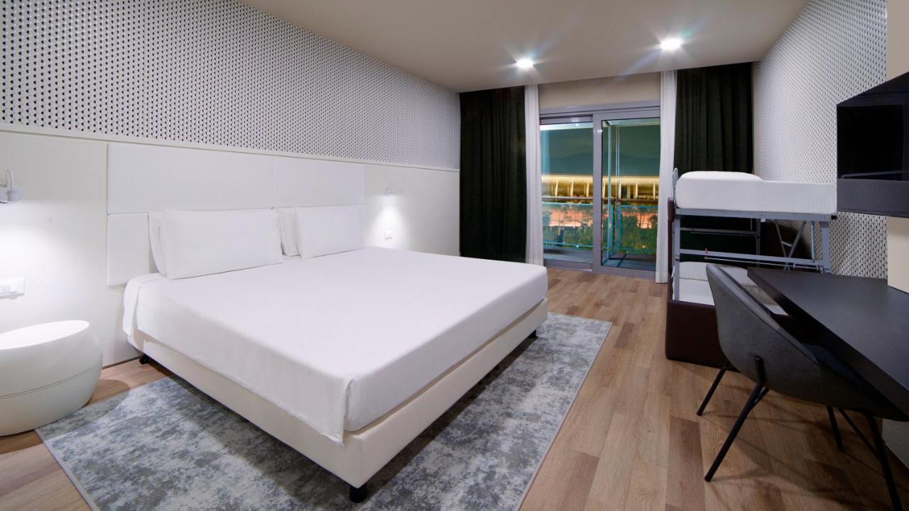 Holiday Inn Nola - Naples Vulcano Buono By Ihg Luaran gambar